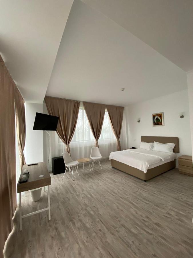 Hotel Zimbru Snagov Tincabesti Extérieur photo